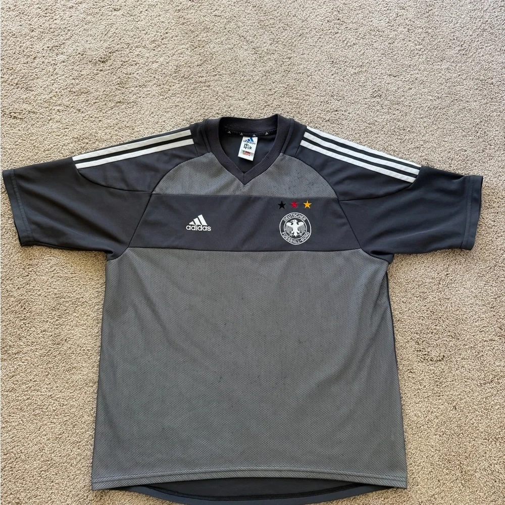 Vintage Adidas Germany 2002 Away Football Kit (XL)